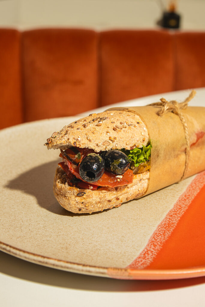 ROASTED VEGETABLES SANDWICH 