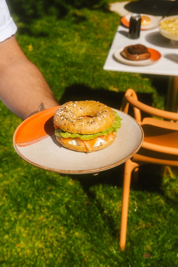 Smoked Salmon Sandwich 